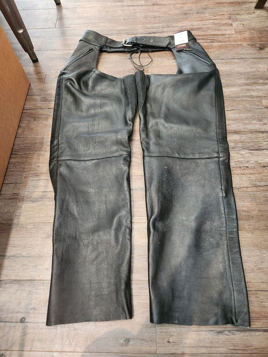MILWAUKEE Classic Leather CHAPS, 26