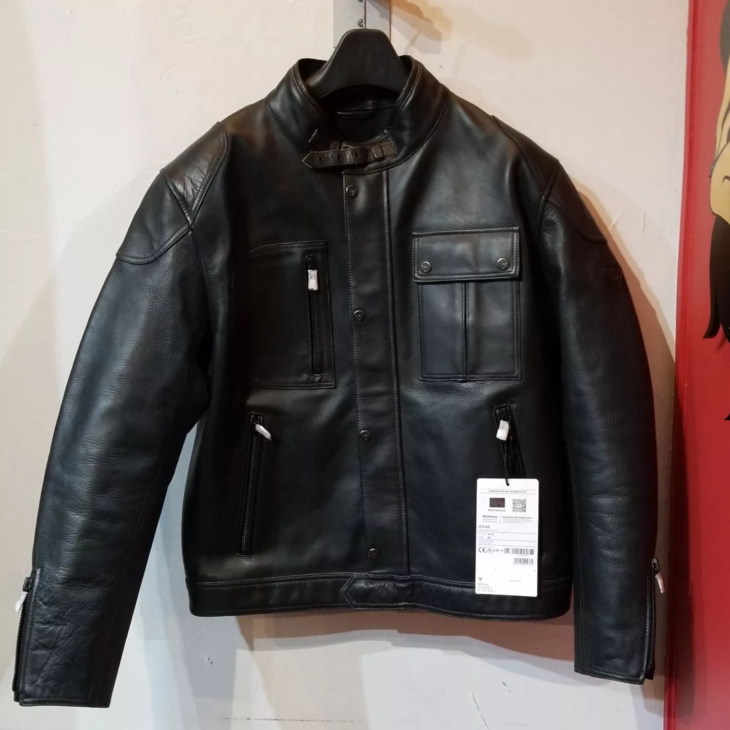 DAINESE Atlas Leather JACKET, XL – Re-Rides Moto Gear DAINESE Atlas Leather JACKET, XL – Re-Rides Moto Gear