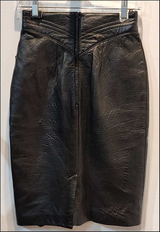 PCFL A Line Leather SKIRT, 26