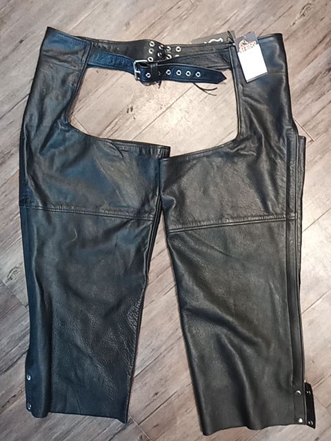 UNBRANDED Classic Leather CHAPS, 30
