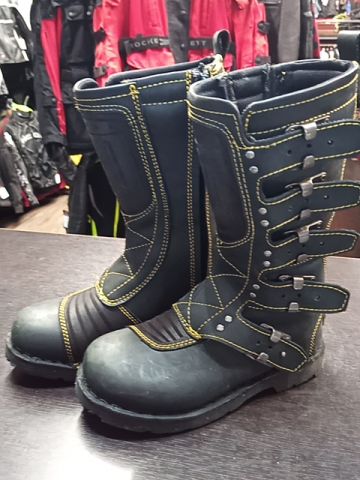 MOSCHINO Tall Engineer Leather FOOTWEAR, 45