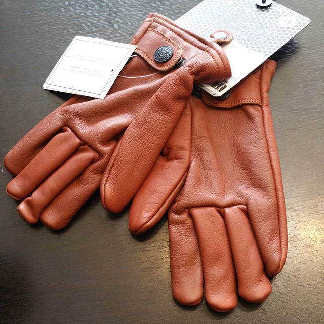 Gloves