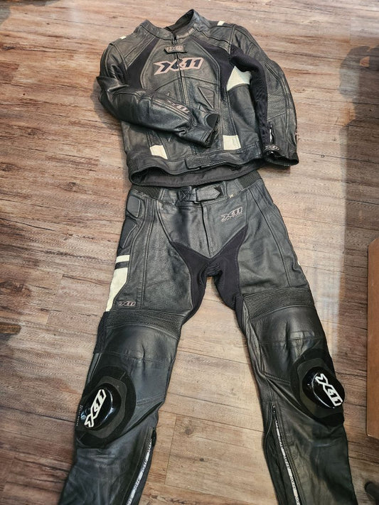 X11 Two Piece Leather RACE SUIT, MED