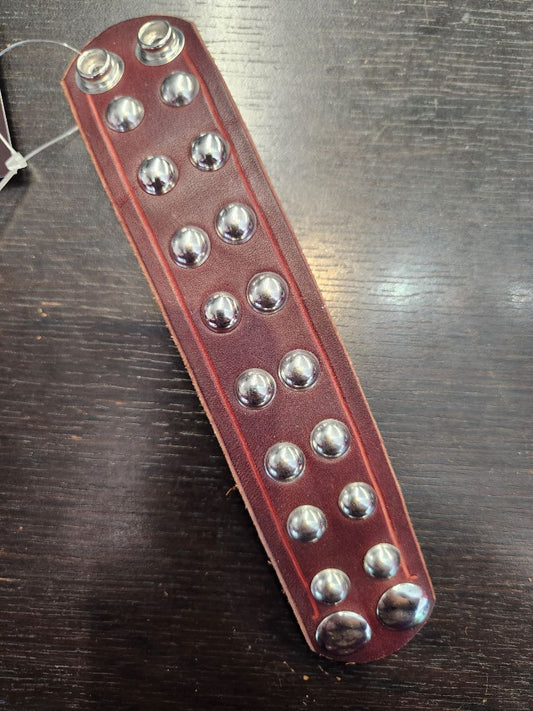 HANDMADE Studded Wristband Leather ACCESSORY, 6.5"