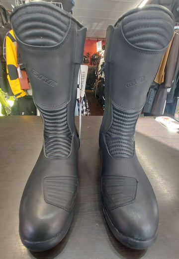 GAERNE Touring Black Rose Leather FOOTWEAR, 37