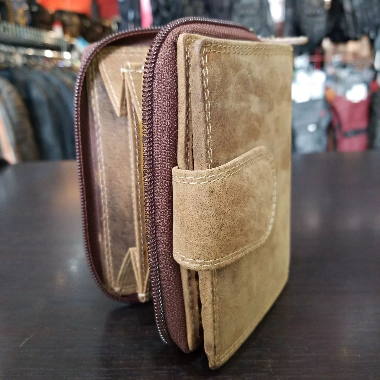 adrian-klis-wallet-leather-bagswallets-4-x-5-a8f1