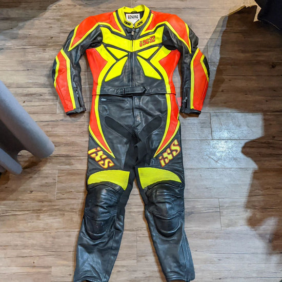 ixs-two-piece-leather-race-suit-sm-med-m-42-7f94