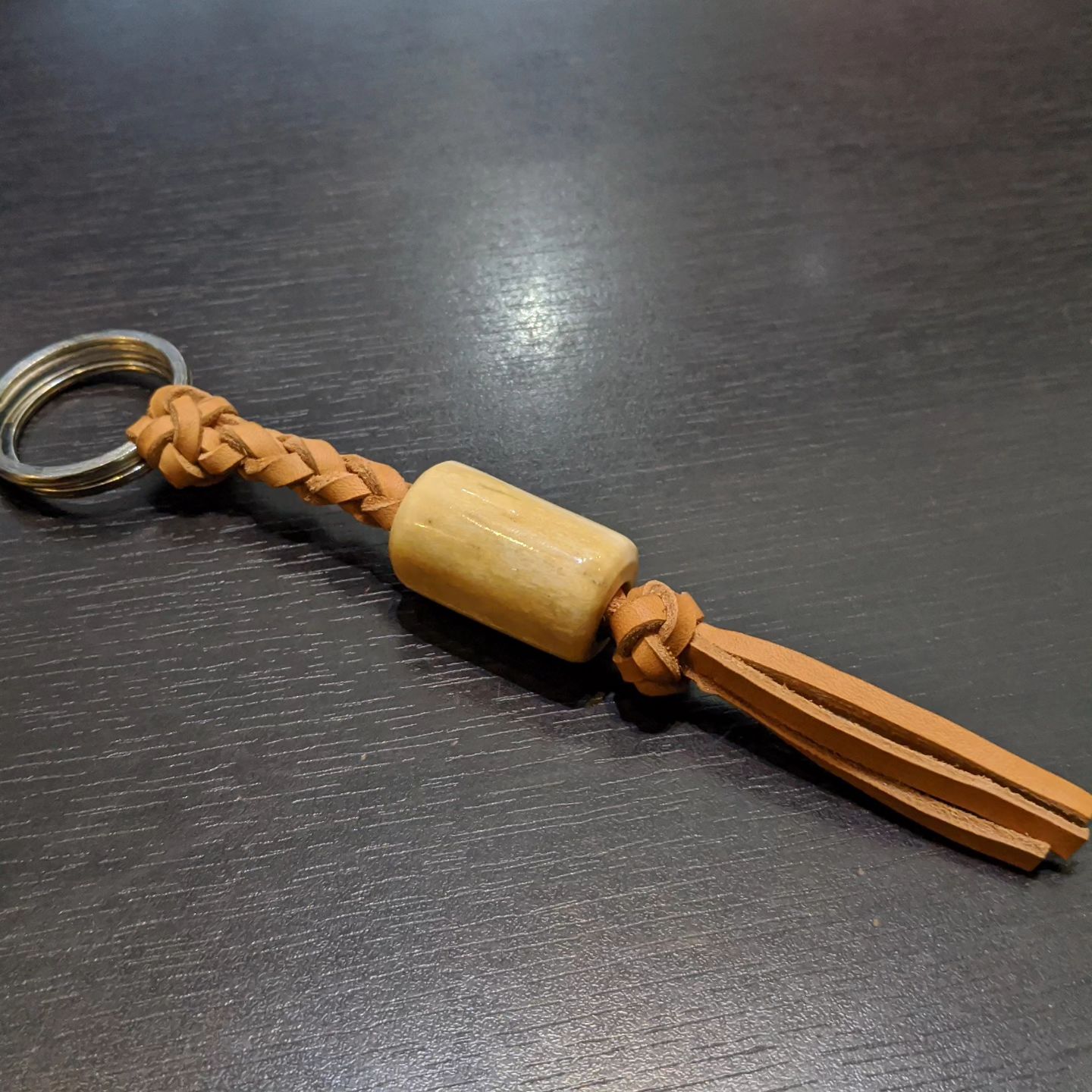 handmade-antler-keychain-type-accessory-os-dd3c