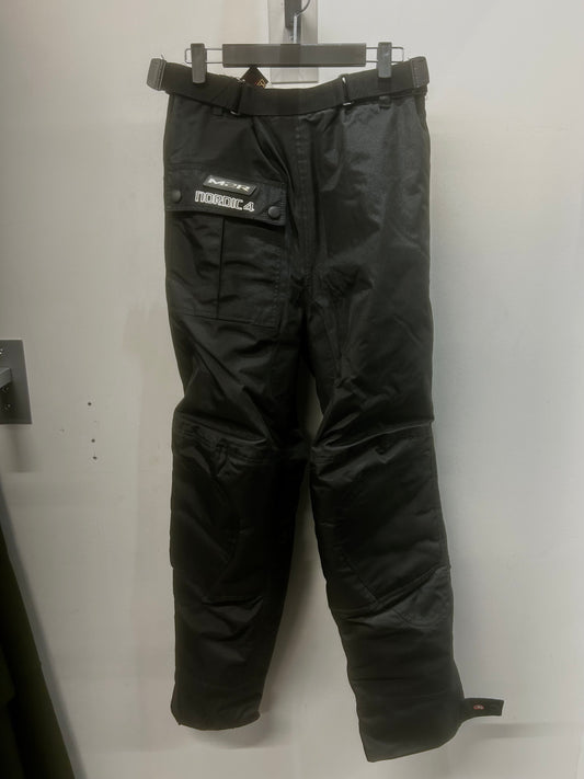 M2R Nordic 4 Textile 0efdaf30-cf13-475d-885f-63bb954fbfd4, MED