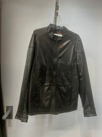 RVLT Fashion Leather 674d5f30-ff5a-4bfe-bf66-ec3276c06a6f, MED