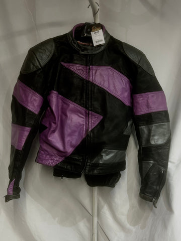 CUSTOM Two Piece Leather db5085ff-1a4a-4b18-9169-a0a89bc819f9, XXL