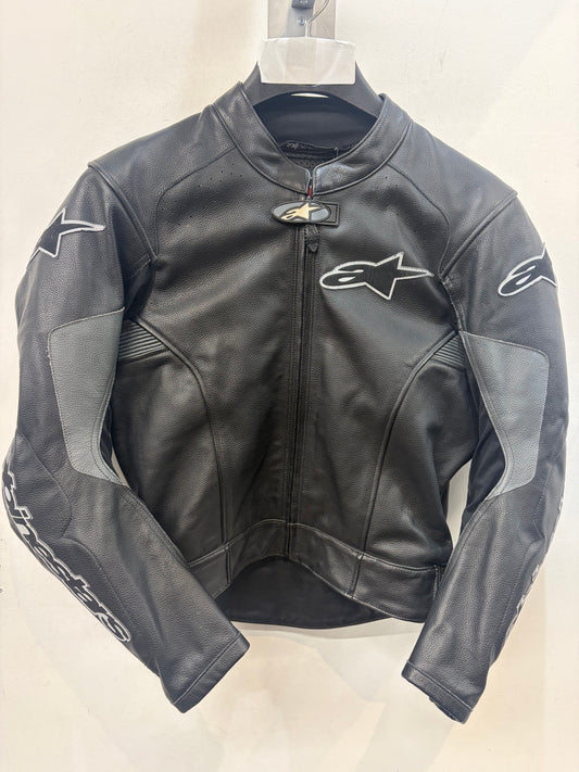 ALPINESTARS GP Plus R V2 Leather JACKET, MED