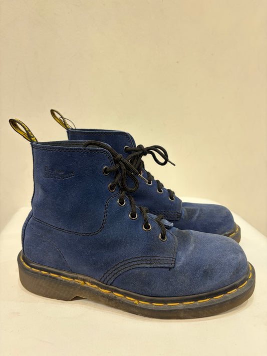 DR. MARTEN'S 6-Eyelet Suede FOOTWEAR, 37