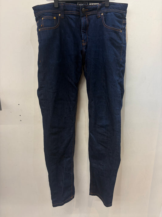RESURGENCE Slim Fit Denim PANTS, 36