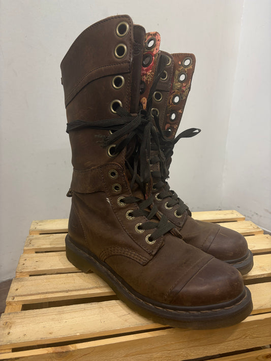 DR. MARTEN'S Cap Toe Combat Leather 06fbb48d-1dad-4c75-ab60-a494fa6ecda2, 41