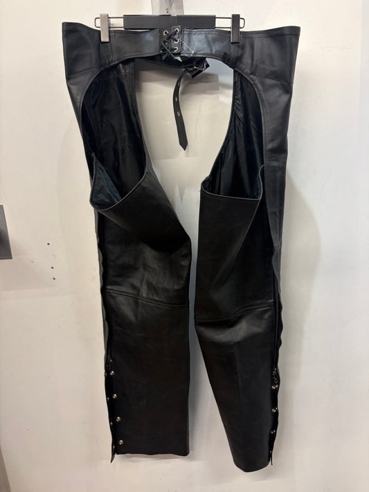 GENUINE LEATHER Classic Leather CHAPS, 28