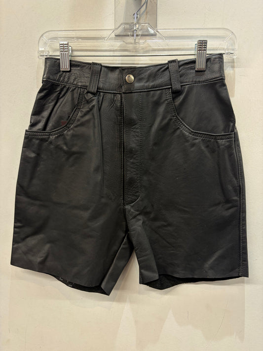 MACK'S LEATHERS  Leather SHORTS, 26