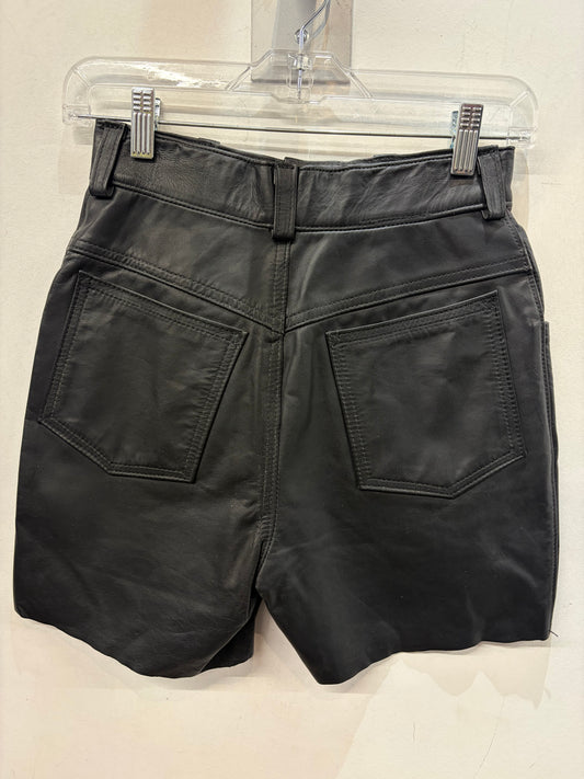 MACK'S LEATHERS  Leather SHORTS, 28