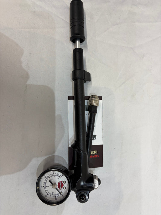 HARLEY DAVIDSON Touring Suspension Air Pump  BIKE ACCESSORY