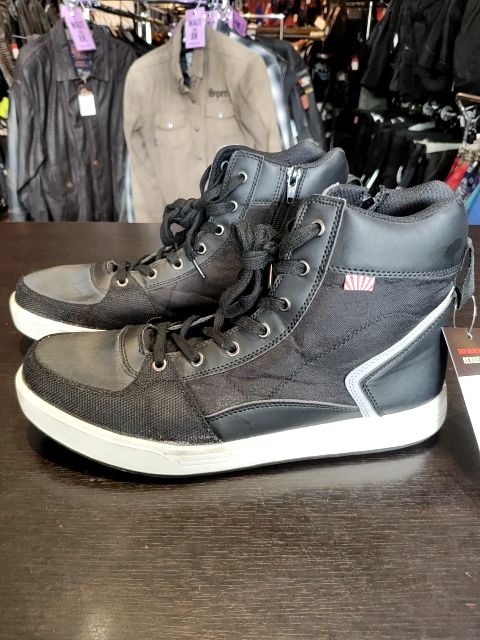 NORU Tori Mixed Material FOOTWEAR, 42