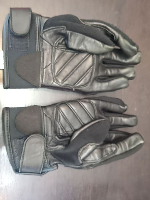 WCL Invador Mixed Material GLOVES, MED