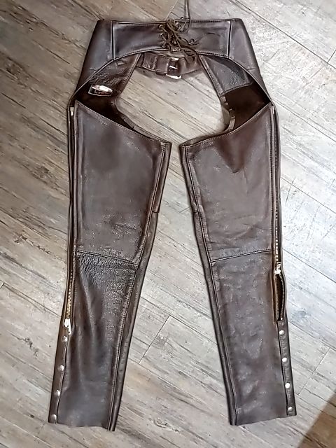 HILLSIDE LEATHER Classic Leather CHAPS, 21