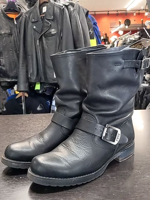 FRYE 8R Engineer Leather FOOTWEAR, 38
