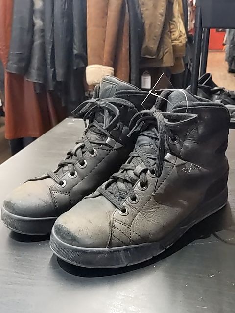 FORMA Swift Dry Leather FOOTWEAR, 37