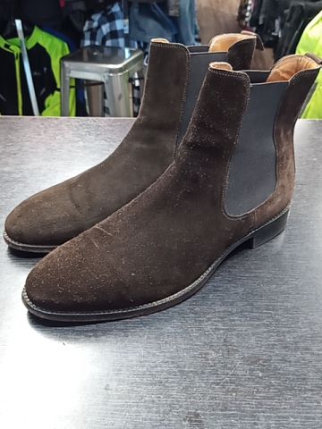 BECKETT SIMONON Bolton Chelsea Suede FOOTWEAR, 43