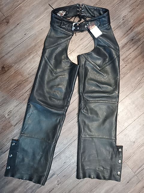 HARLEY DAVIDSON Classic Leather CHAPS, 24