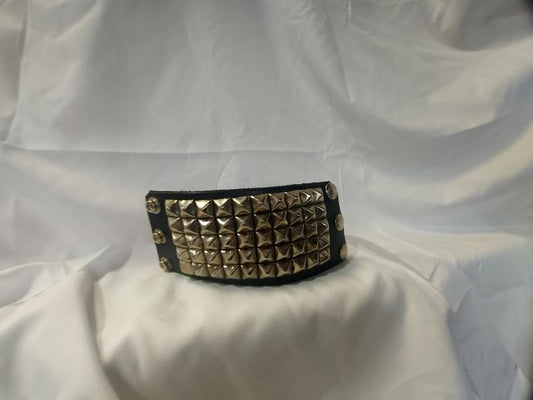 MACK'S LEATHERS Studded Wristband Leather ACCESSORY, 6.25