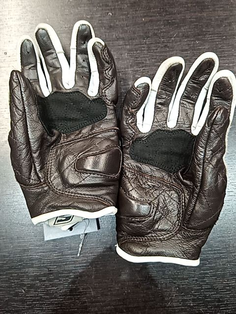 FIVE Sport City Leather GLOVES, SM