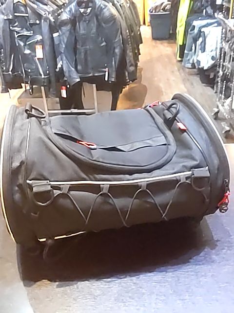 GIVI Tail Bag Textile BAGGAGE, 18" x 12" x 12"