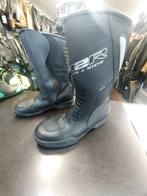M2R Racing / Touring Leather FOOTWEAR, 39