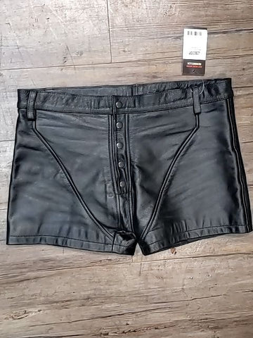 UNBRANDED  Leather SHORTS, 38