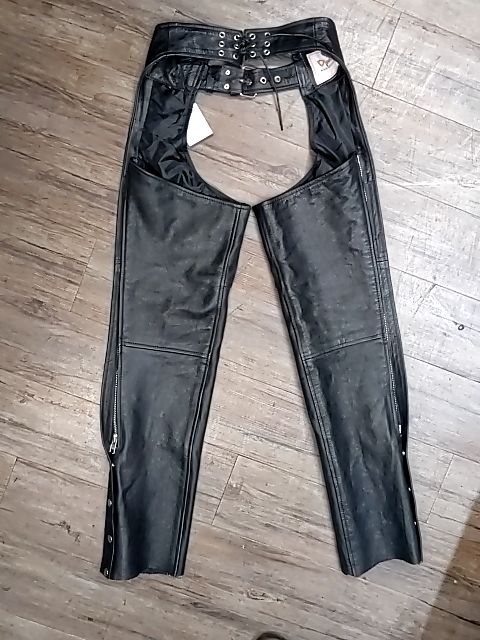 OPEN ROAD Classic Leather CHAPS, 20