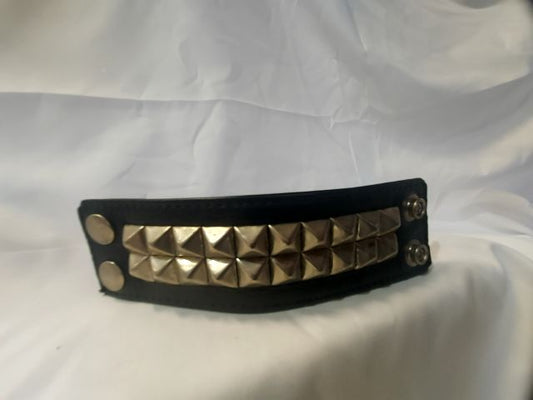 MACK'S LEATHERS Studded Wristband Leather ACCESSORY, 6.25