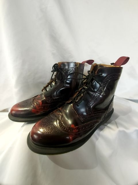 DR. MARTEN'S Delphine Leather FOOTWEAR, 39